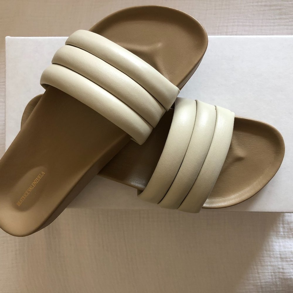 NEW - Sandals by Beatrice Valenzuela (in Shell)